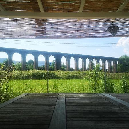 Loft Villa Ungaretti Guamo Екстериор снимка