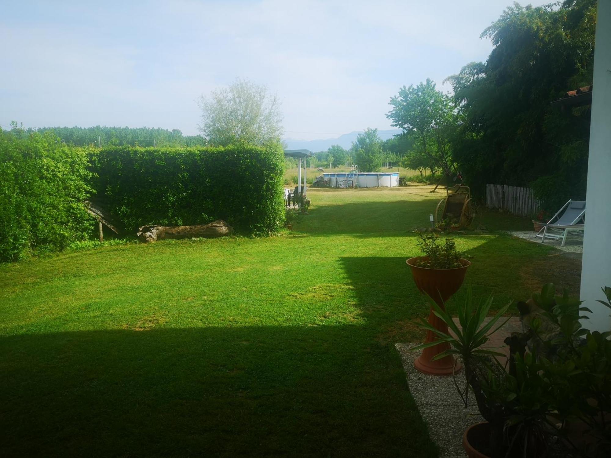 Loft Villa Ungaretti Guamo Екстериор снимка